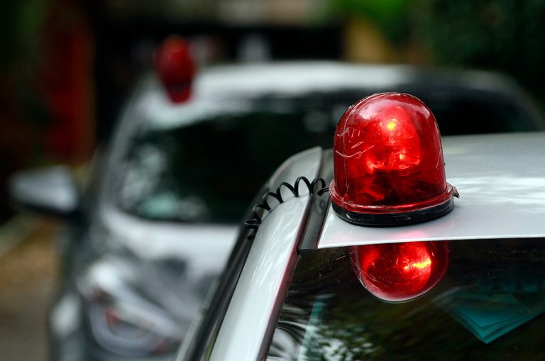 Mujer murió tras recibir un disparo al interior de un minimarket en Santiago Centro