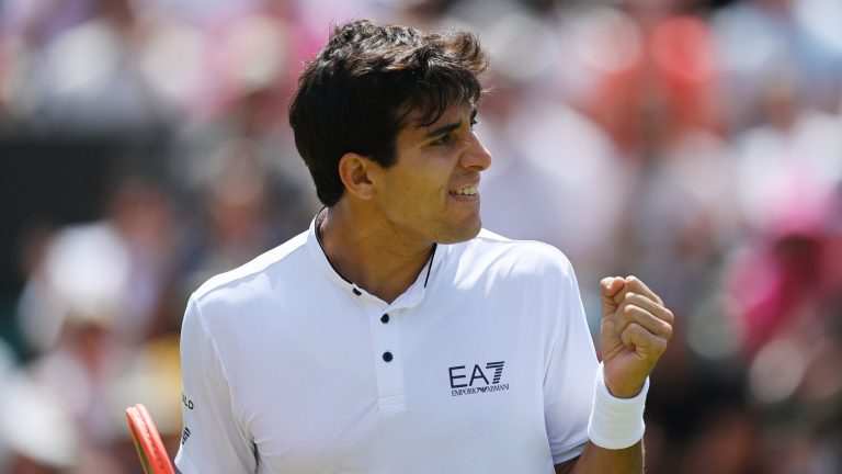 La hazaña de Cristian Garin: Pasó a los cuartos de Wimbledon tras remontar dos sets y salvar dos match points