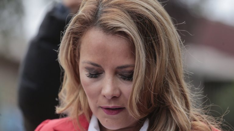 “Es parecido a lo que le pasó a Virginia Reginato”: Grupo de concejales de Maipú llevan a Cathy Barriga a la justicia electoral