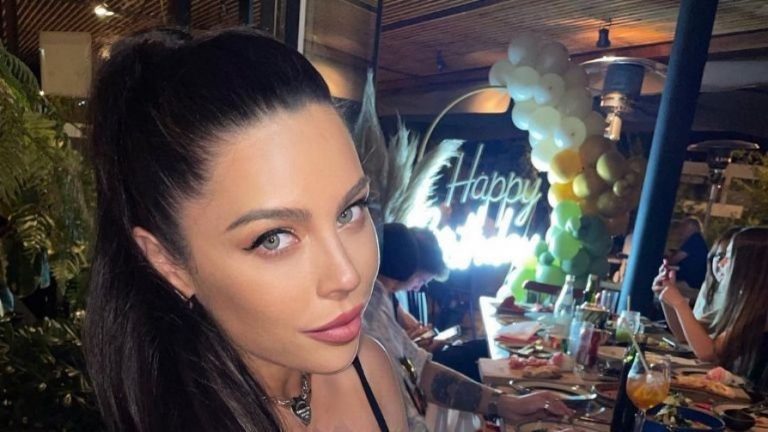 ¡Como de película! Daniela Aranguiz enseñó cómo es su casa nueva en Orlando, Florida