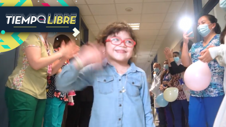 ¡Tras pasar toda su vida internada! Niña de 7 años fue dada de alta en Los Ángeles