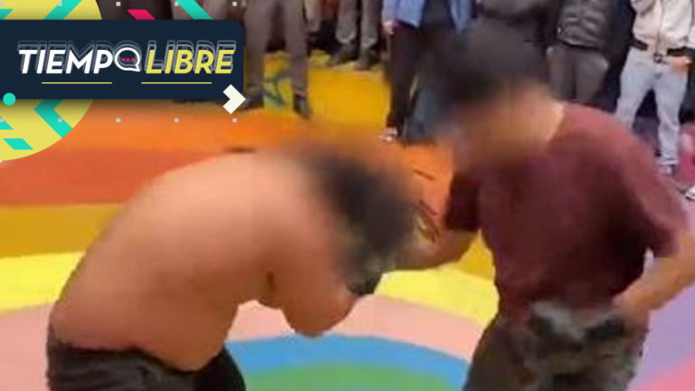 ¡Insólito! Estudiantes del Lastarria y del Nacional armaron “ring de boxeo” en el Paseo Bandera