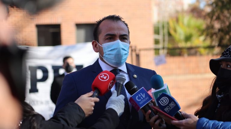 Detienen a cinco personas por secuestrar a una pareja en Quilicura: Víctimas conocían a los imputados