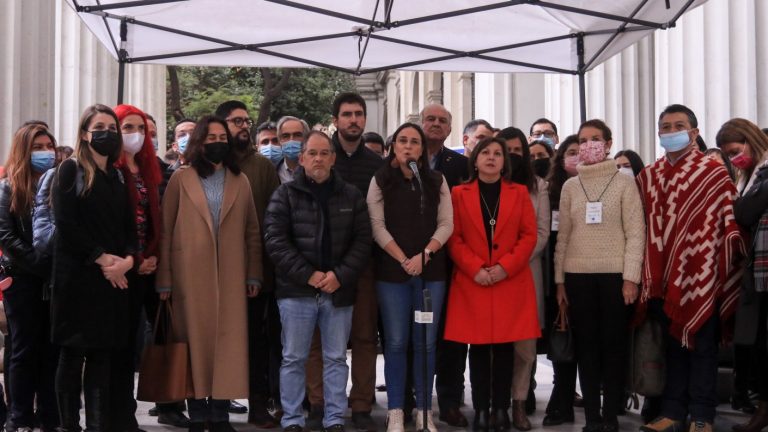 Chile Vamos se comprometió a trabajar en una nueva Constitución en caso de que gane el Rechazo