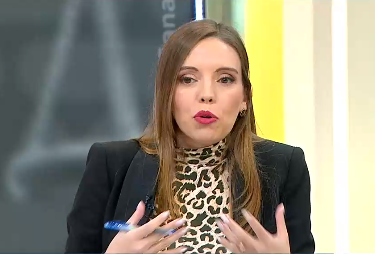 Camila Flores generó polémica por analogía sobre el pueblo aymara en la propuesta de nueva Constitución