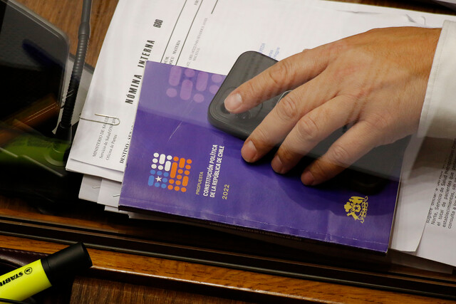 Pulso Ciudadano: Rechazo se impone por casi 15 puntos ante el Apruebo a cuatro semanas del plebiscito