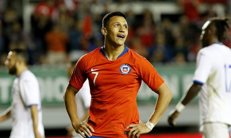 La crítica que Alexis Sánchez deslizó a chilenos: 