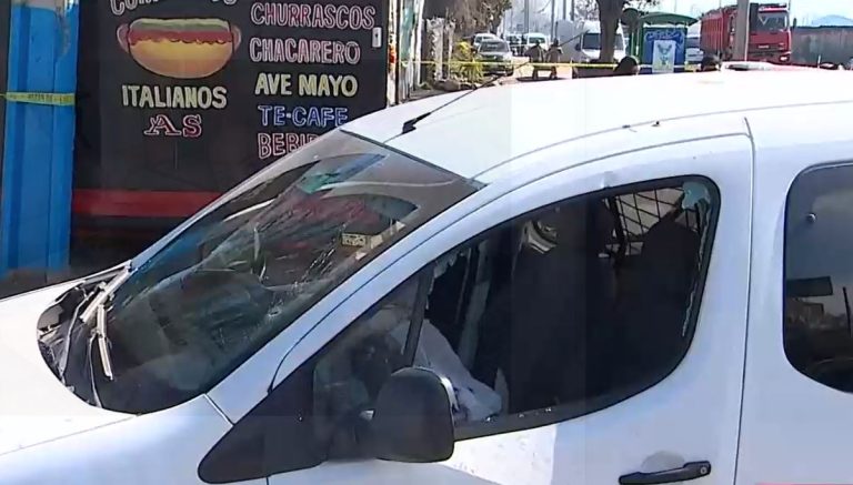 Asaltante murió en balacera con Carabineros durante robo a camioneta en La Pintana