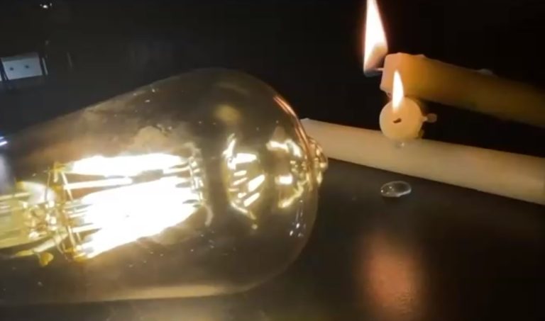 Vivir sin luz: Vecinos de Puente Alto relatan el drama tras las constantes interrupciones de suministro