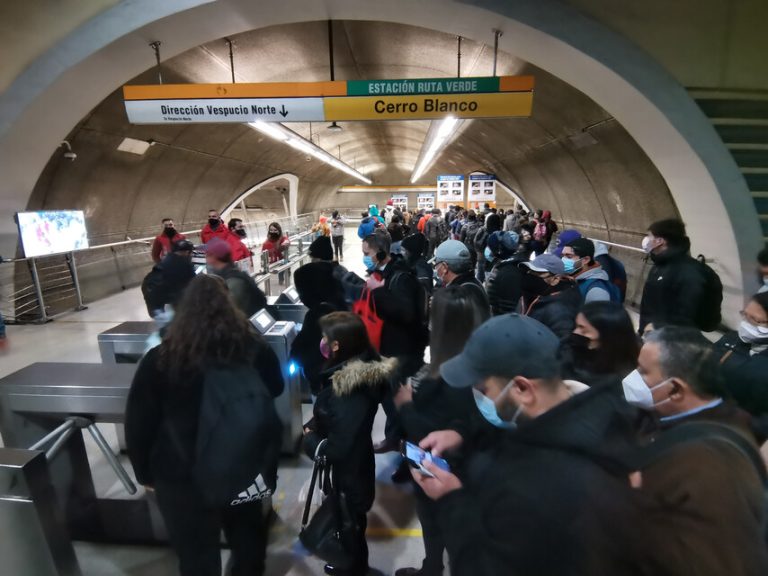 Metro informa el restablecimiento del servicio en estaciones de la Línea 2