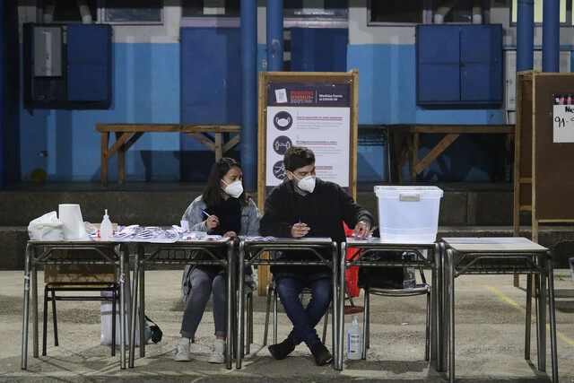 Servel publicó nómina de reemplazantes de vocales de mesa: Revisa si fuiste designado