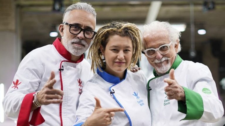 ¡No te lo pierdas! Ya se encuentra arriba el segundo capítulo de Manos Arriba, Chef! Chile