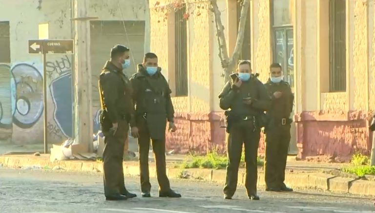 Balacera entre habitantes de casa okupa dejó dos personas fallecidas en Santiago