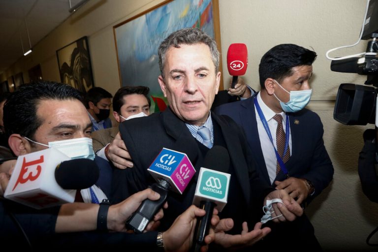 Agresión de Gonzalo de la Carrera: Fiscalía abrió investigación y Comisión de Ética analiza sanciones