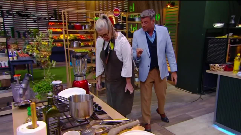 “Me limpias eso si no…”: Yann Yvin regañó duramente a Almendra Santibáñez