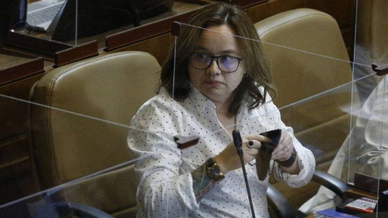 Diputada Riquelme analiza negarse a test de drogas: Estas son sus razones