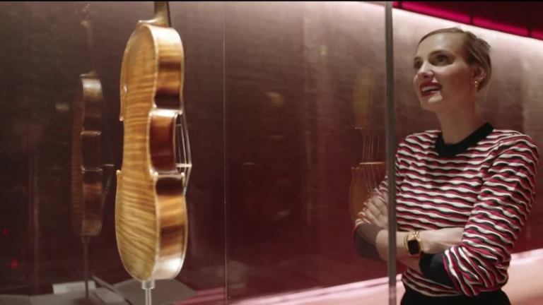 El Museo del Violín: Emilia Daiber conoció la historia de este hermoso instrumento musical