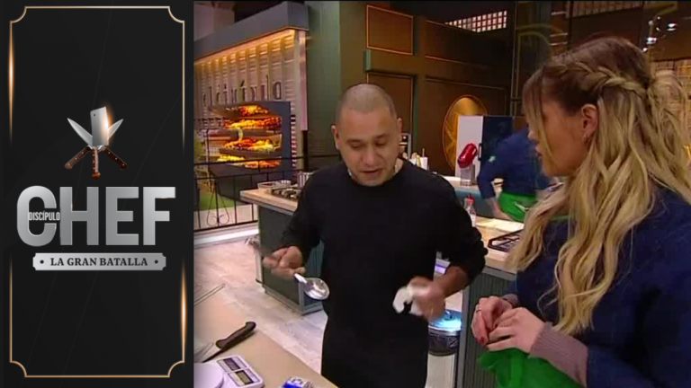 “No estás conectado con esto”: Gala Caldirola intentó acercarse a Nacho Román