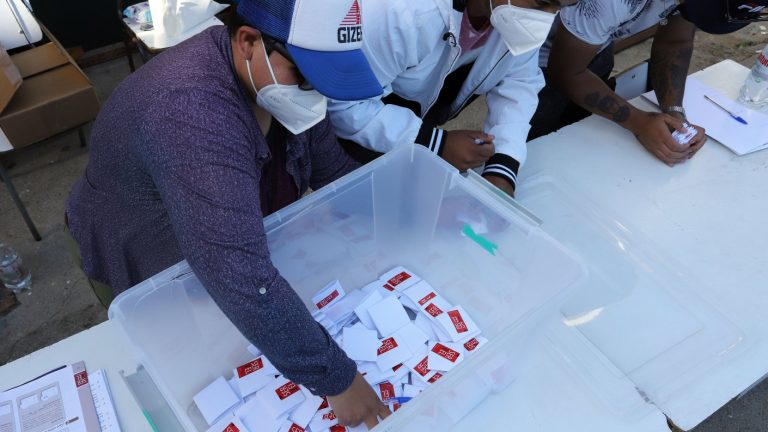 Minsal desmiente que Pase de Movilidad sea obligatorio para votar en el Plebiscito tras difusión de 