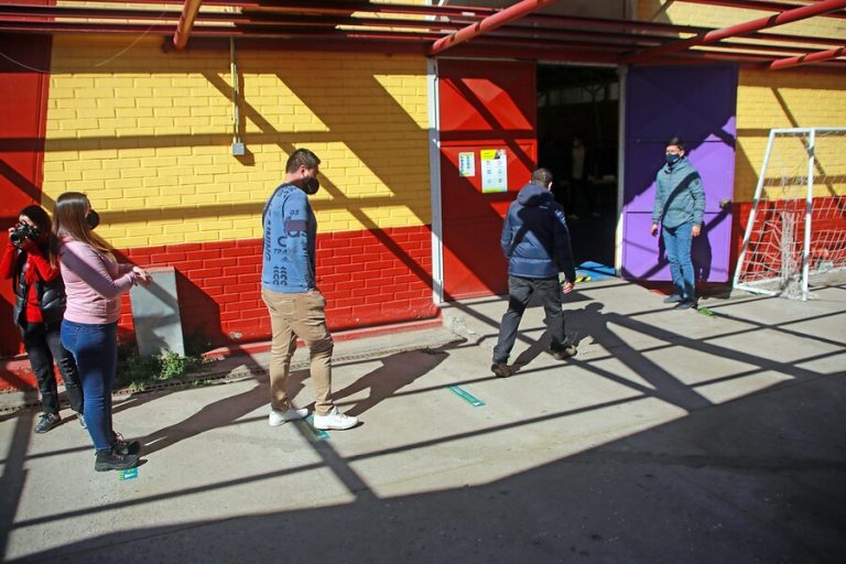 ¿Qué pasa si trabajo este domingo y tengo un accidente camino a votar?