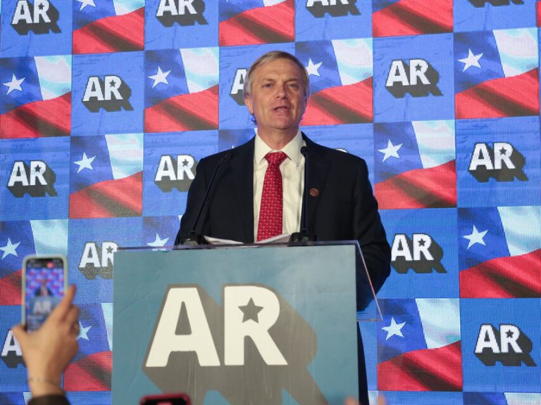 Kast dice que con el Rechazo triunfó 