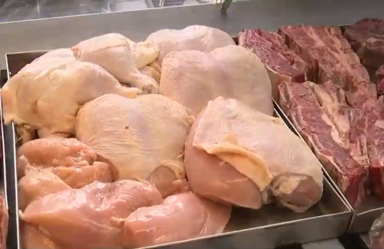 ¿Dónde comprar el pollo más barato en la Región Metropolitana? Revisa cuáles son los precios