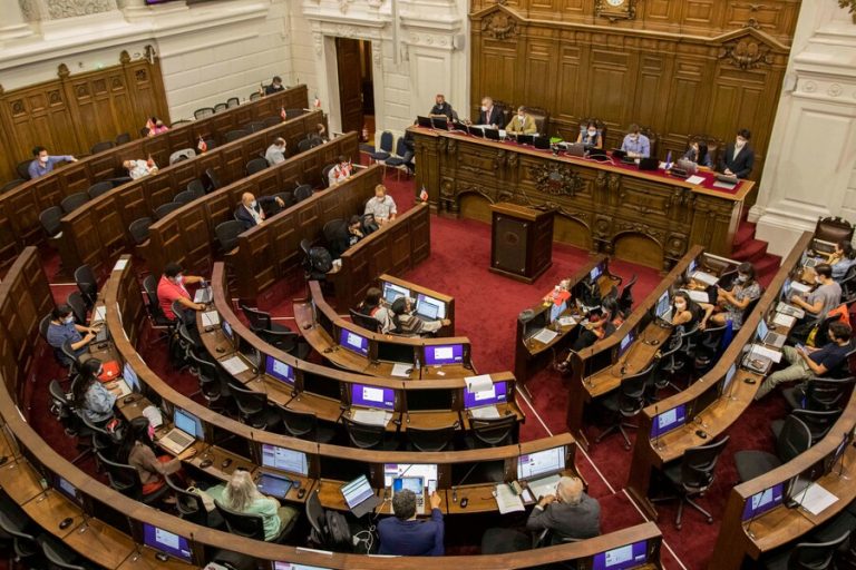 Proceso constituyente: ¿Es probable que haya una convención asesorada por un comité de expertos?