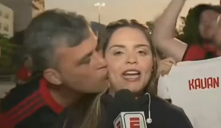 Periodista brasileña fue acosada por hincha de Flamengo en pleno despacho: Sujeto fue detenido