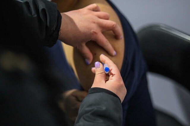 Minsal confirma vacuna contra la viruela del mono a partir de este mes