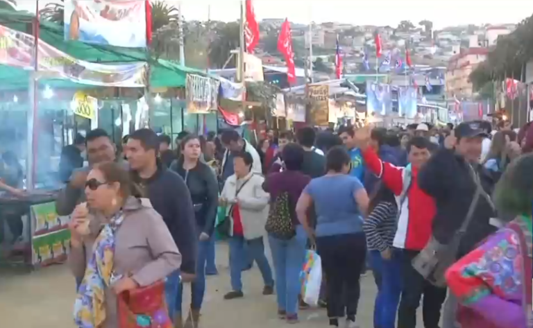 Más de 3 millones de rezagados no podrán asistir a fondas para Fiestas Patrias