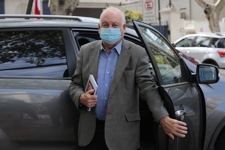 Proceso constituyente: Teillier calificó como 