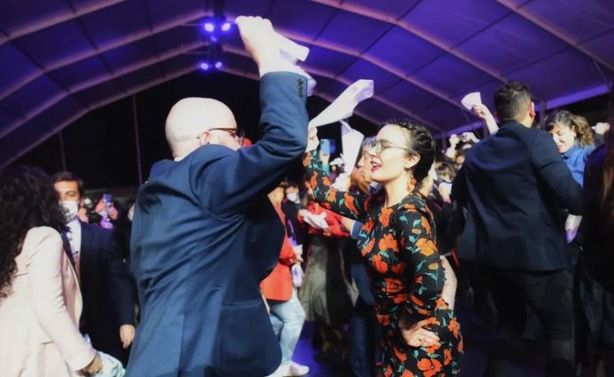 Así fue la cueca de Giorgio Jackson y Camila Vallejo que desató aplausos en redes