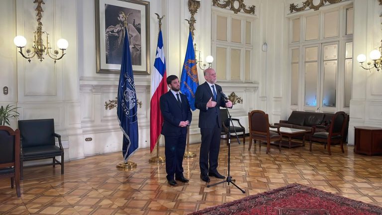 Nuevo proceso constituyente: Partidos acuerdan cuándo retoman reuniones para definir 