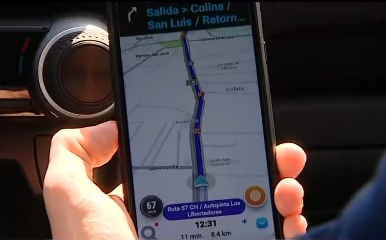 Polémica por app de transportes: Waze advierte sobre encerronas