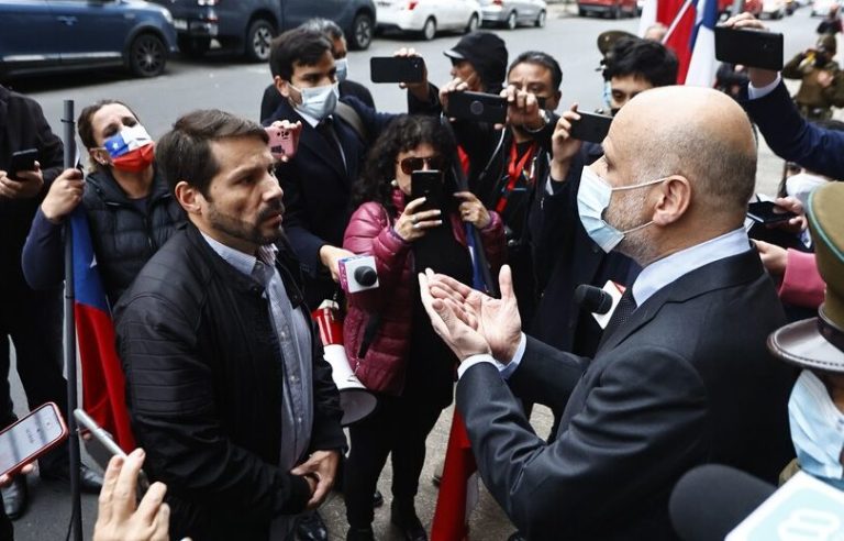 Álvaro Elizalde encaró a Francisco Muñoz: 