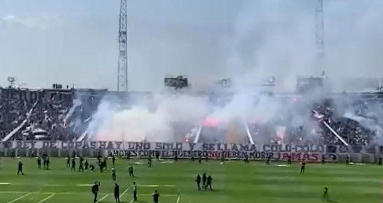 El momento en que techo del Monumental se desplomó sobre hinchas de Colo Colo