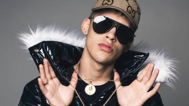 Una noche en Medellín se transforma en la primera canción chilena en pasar 200 días en el top global de Spotify