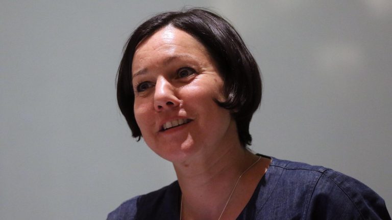 Javiera Parada pide desmarcar al Rechazo de amenazas a parlamentarios por proceso constituyente