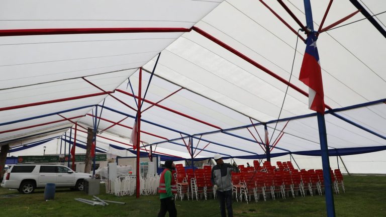 Con detectores de metales: Las medidas de seguridad para las fondas en el Parque O'Higgins