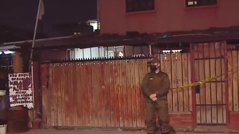 Investigan homicidio en Cerrillos: Hombre murió apuñalado tras protagonizar una riña al interior de una casa