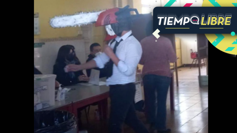 Cosplay democrático: Personajes de anime se tomaron jornada de plebiscito