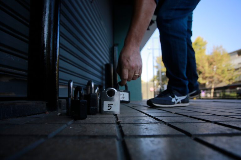 Alarmantes cifras: Encuesta revela que casi el 60% de los locatarios en Chile ha sufrido algún tipo de delito