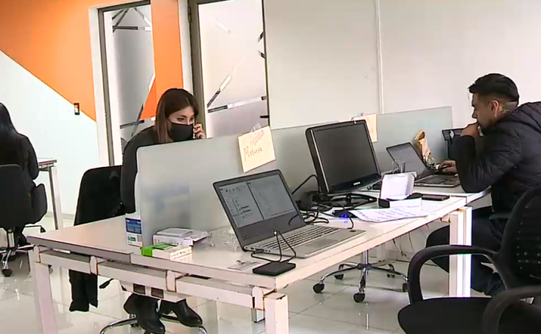 ¿40 horas o trabajar 4 días y descansar 3? Los proyectos que se discuten en el Senado