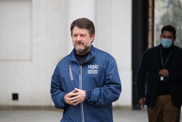 Claudio Orrego renunció a la DC tras 33 años: 