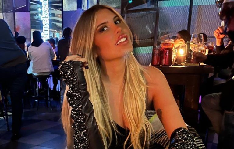 No le vienen con cuentos: El trolleo de Cote López a usuario por engañador mensaje de texto