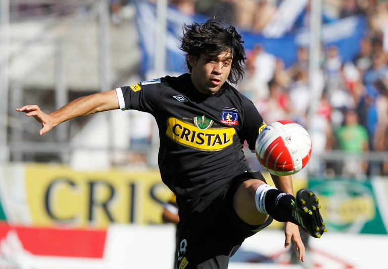 ¿Qué fue de Lucas Wilchez? El talentoso zurdo que llegó como gran refuerzo a Colo Colo en 2010