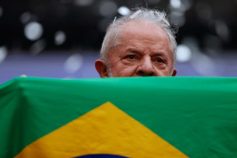 Lula gana en la segunda vuelta y es el nuevo Presidente electo de Brasil