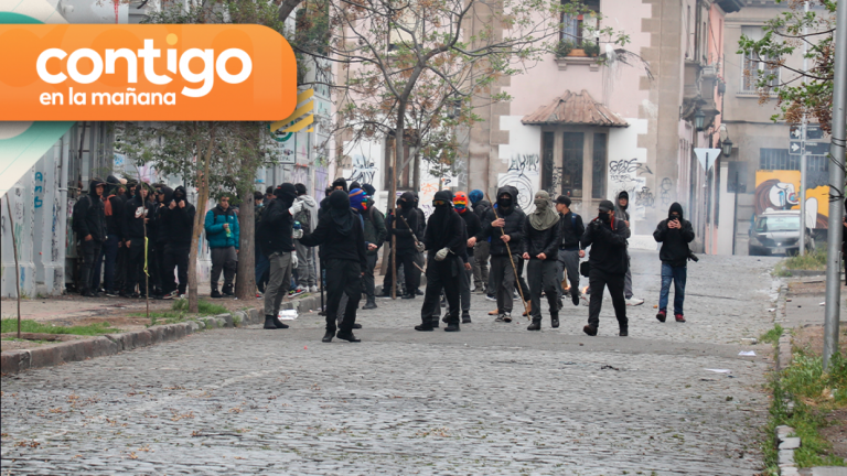 Apoderado de la agrupación proclases del Liceo Aplicación: “Menos de un 20% de los alumnos sale a la calle a protestar”