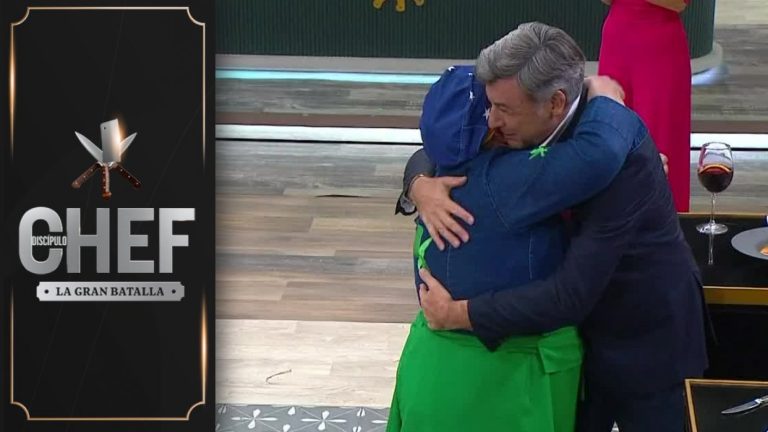 Leonora Saavedra no quedó conforme con la preparación de los camarones al pil pil y rompió el llanto