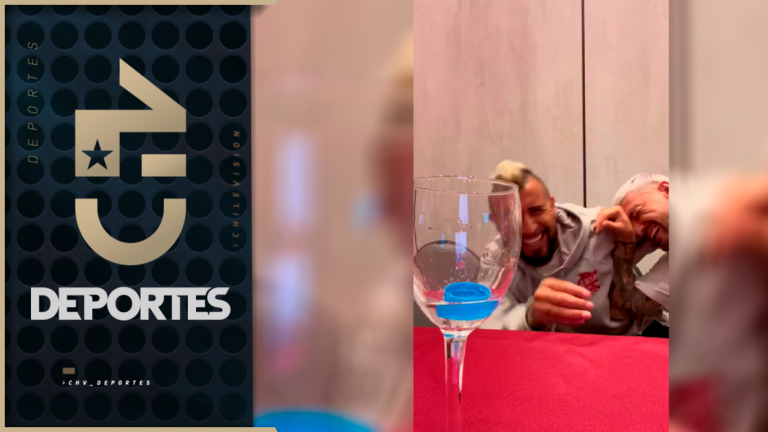 ¡También es hábil fuera de la cancha! El “challenge” de Arturo Vidal que dejó locos a sus compañeros del Flamengo